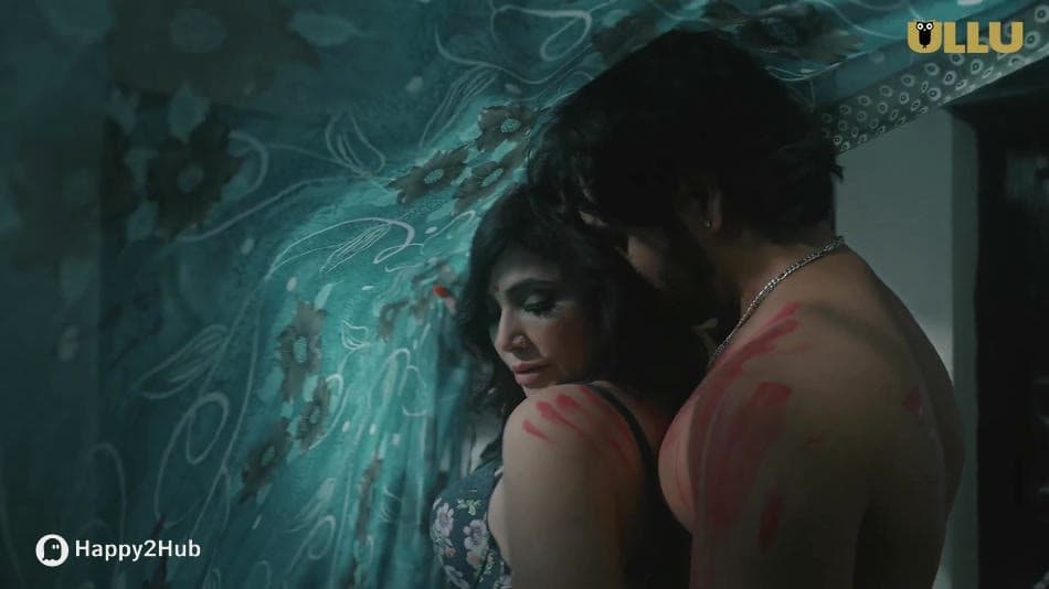 Watch Tota Ep3 - Ullu Rajsi Verma Devar Bhabhi XXX Web Series Video Online in HD Free on XMasti