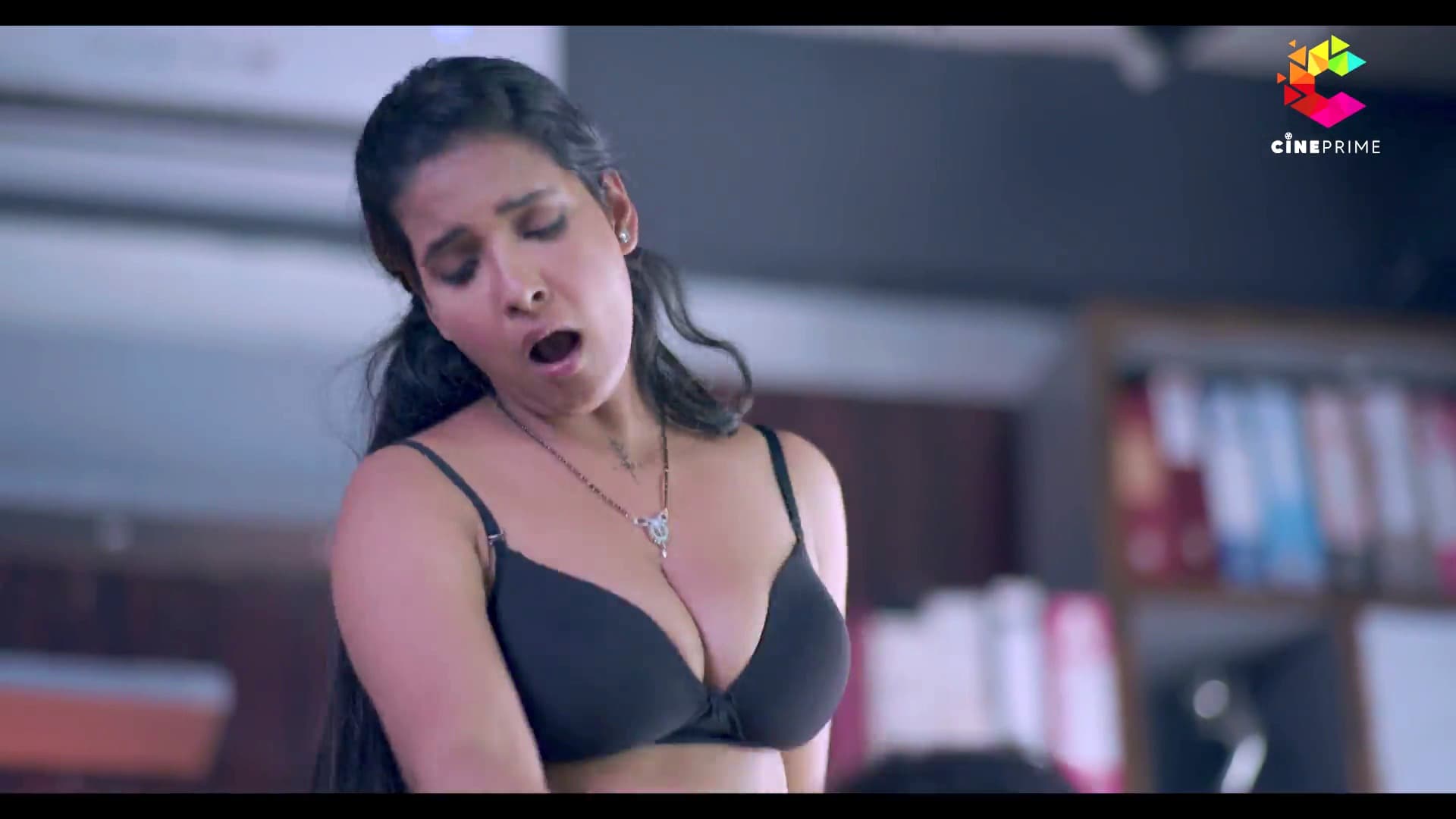 Watch Official Rajni Kaand E6 - Natasha Rajeshwari XXX Web Series Video Online in HD Free on XMasti