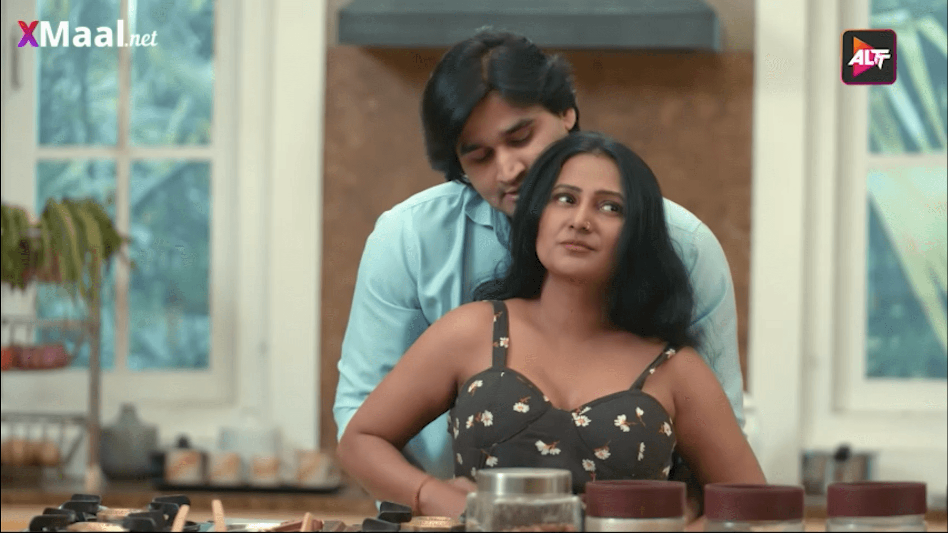 Watch Utha Patak S01 Ep4 - Altt Balaji Jayshree Gaikwad Naukrani Sex Web Series Video Online in HD Free on XMasti