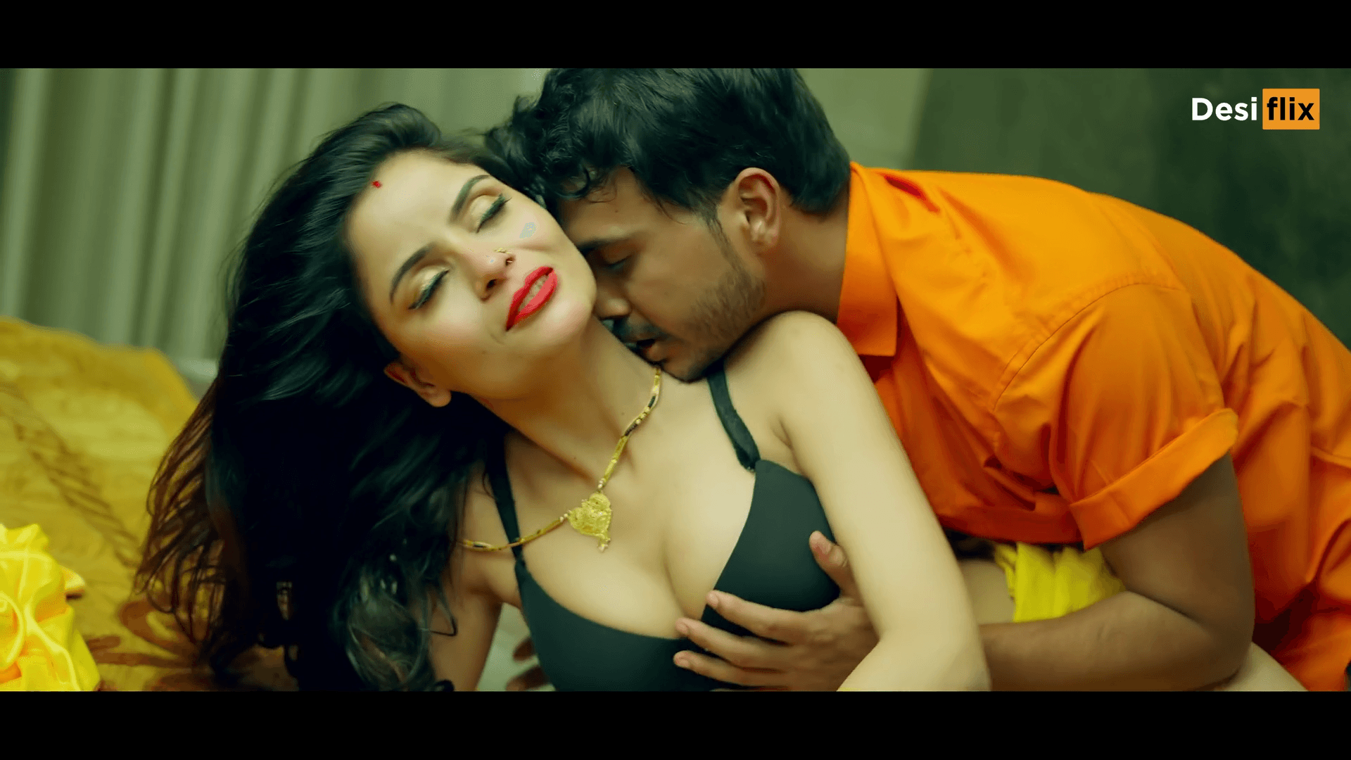 Watch Raaz E2 - Gehana Vasisth Hot Indian Bhabhi Porn Web Series Video Online in HD Free on XMasti