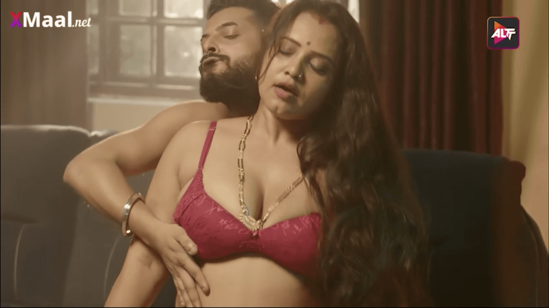 Watch Utha Patak S03 Ep5 - Altt Balaji Priya Gamre Desi Bhabhi XXX Web Series Video Online in HD Free on XMasti
