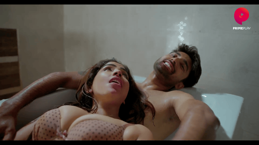 Watch Maalamaal E5 - Boobs Aayushi Jaiswal XNXX Bhabhi Web Series Video Online in HD Free on XMasti