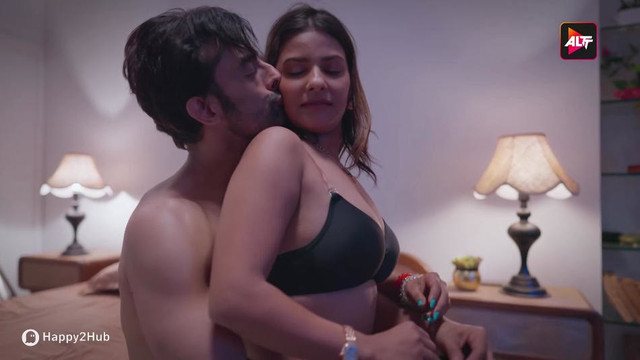 Watch Namkeen Kisse E29 - Namya Bhatt Hot Sexy Bhabhi Web Series Video Online in HD Free on XMasti