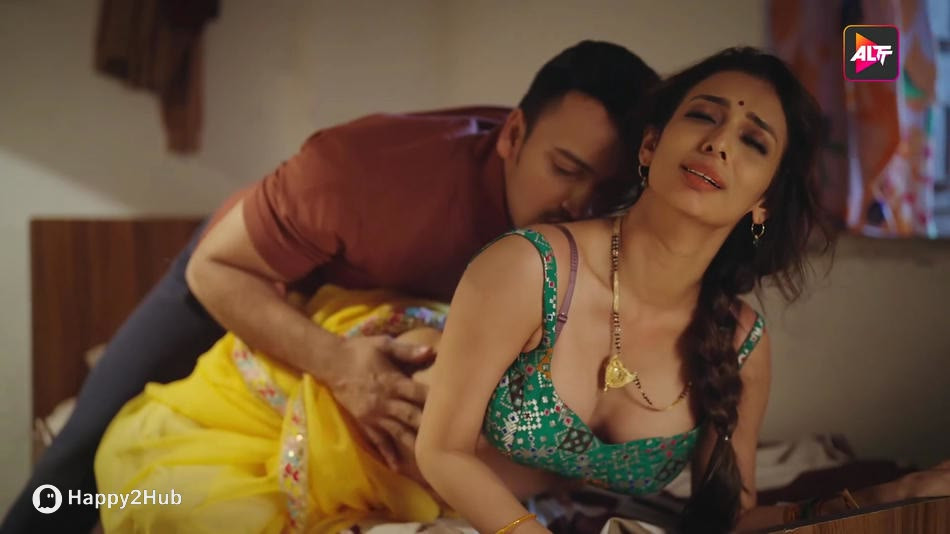 Watch Ishq Katilana Ep1 - Heena Panchal Hot Desi Bhabhi Web Series Video Online in HD Free on XMasti