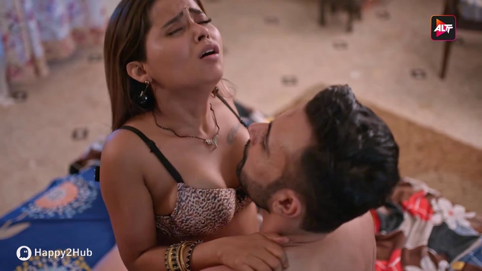 Watch Utha Patak S04 Ep2 - Altt Balaji Suhana Khan Bhabhi Ki Chudai Web Series Video Online in HD Free on XMasti
