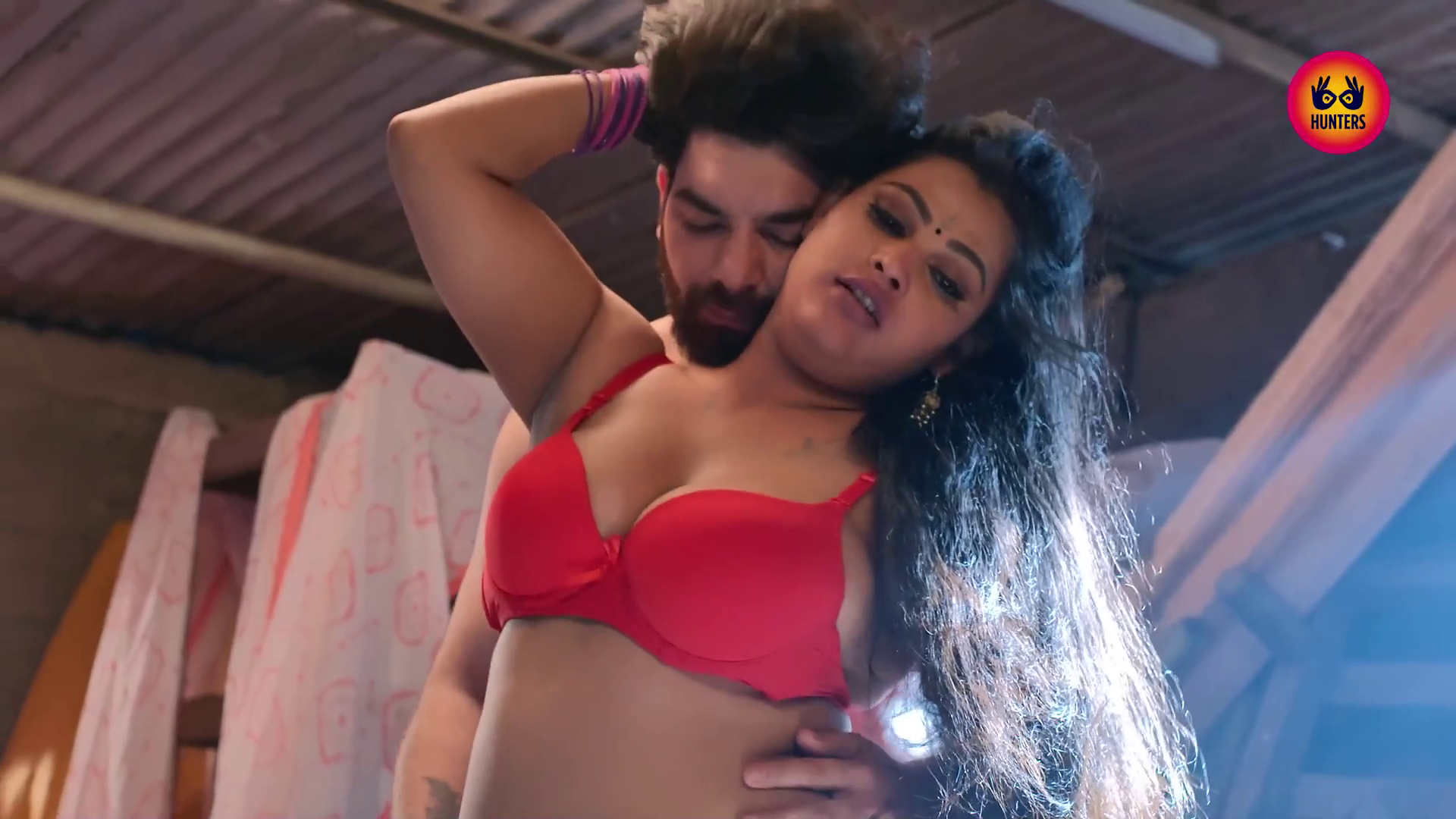 Watch Kunwari Cheekh E3 - Ritika Surya Desi Bhabhi XNXX Web Series Video Online in HD Free on XMasti