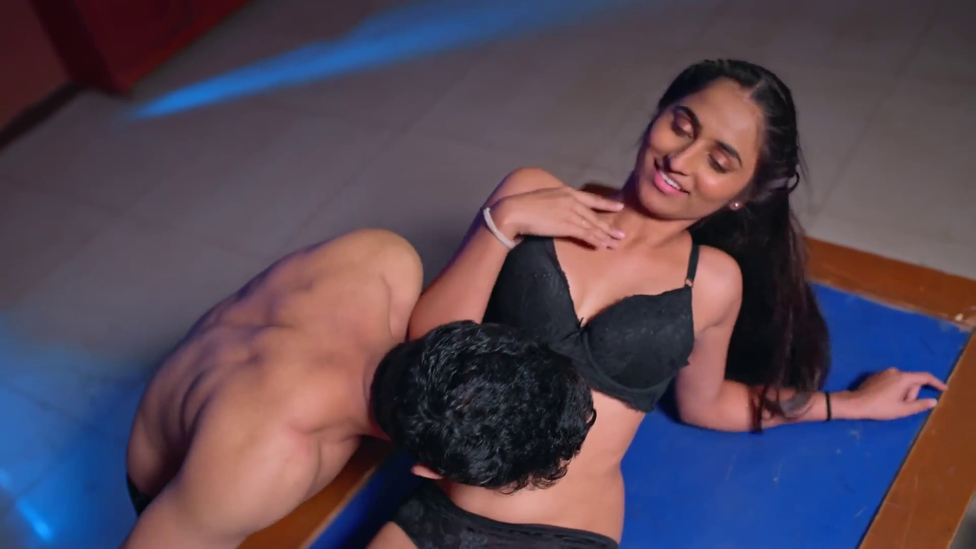 Watch Thand Ka Maza E6 - Sweta Yadav Bhabhi Ko Choda Web Series Video Online in HD Free on XMasti