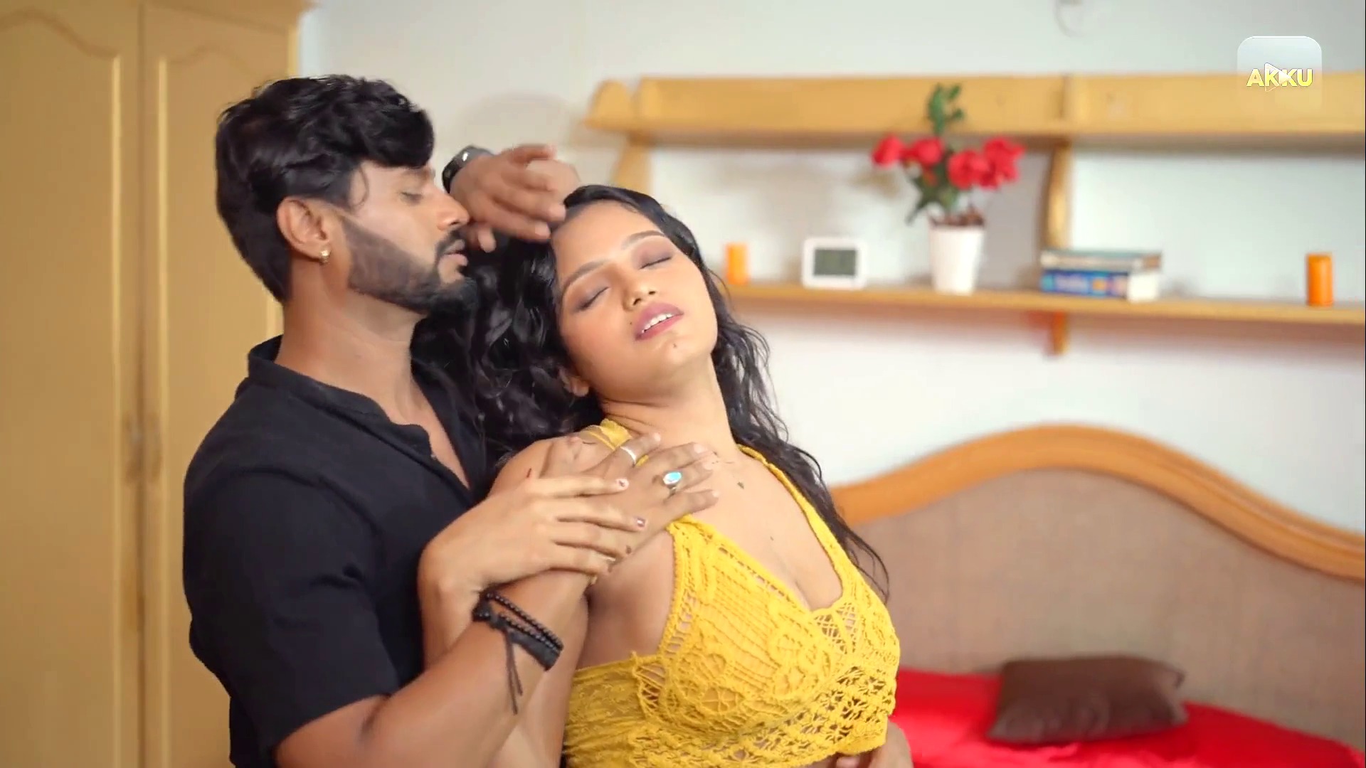 Watch Chalbaaz E1 - Neha Gupta Desi Bhabhi Sexy Video Web Series Video Online in HD Free on XMasti