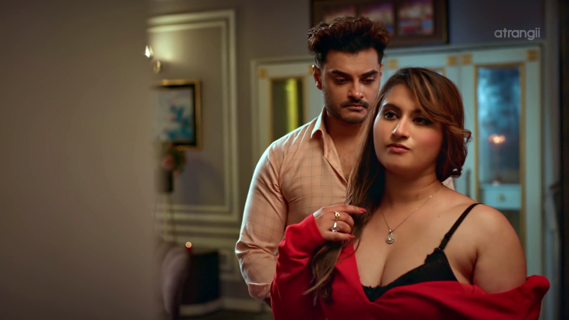 Watch Your Girlfriend E1 - Gunnjan Aras Naukar Ne Choda Web Series Video Online in HD Free on XMasti